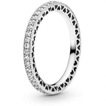 Anillo en Plata de Ley con Corazones y Circonitas Cúbicas, Talla 48
