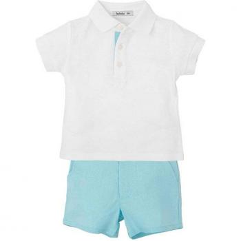 Conjunto de bebé niño verde en tejido liso con polo de manga corta y bermuda