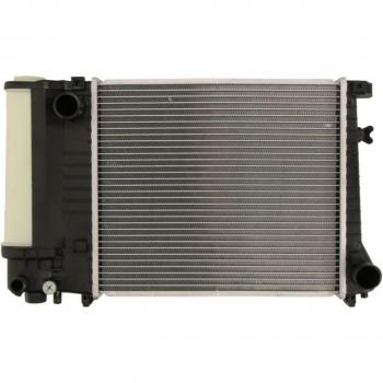 Radiador NISSENS 60729A para refrigeración del motor, compatible con vehículos, fabricado en aluminio y plástico, diseño de alta eficiencia térmica, fácil instalación y durabilidad garantizada