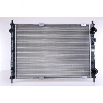 Radiador de refrigeración del motor NISSENS 61879A - Radiador de alta calidad, diseño específico para vehículos, eficiente en la transferencia de calor, fabricado con materiales duraderos, fácil instalación y ajuste perfecto