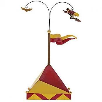 Harry Potter persiguiendo la figura de Quidditch Snitch