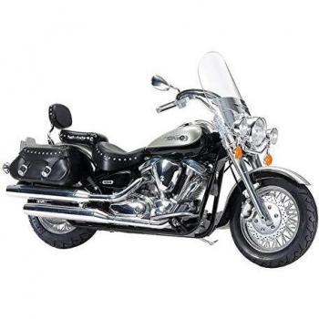 Tamiya 1/12 Yamaha XV1600 Road Star Custom Motorcycle Model Kit