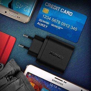 Aukey PA-T9-AYES - Cargador USB, color negro