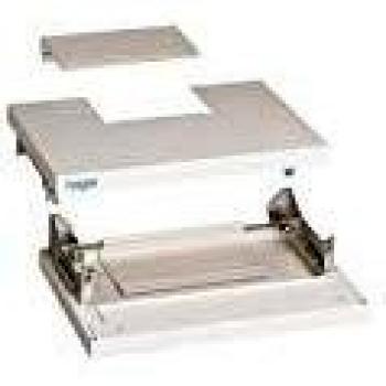 Hager FC426 Panel Superior e Inferior para Armarios Q4, 620 mm ancho, IP43