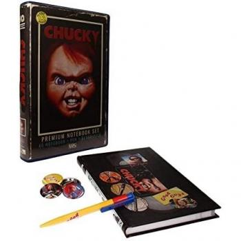 CHUCKY SET PAPELERIA VHS LIBRETA CHAPAS Y BOLIGRAFO CHUCKY