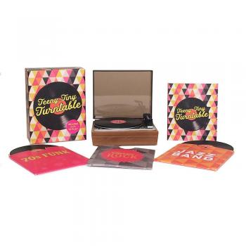 Teeny-Tiny Turntable: Includes 3 Mini-LPs to Play!