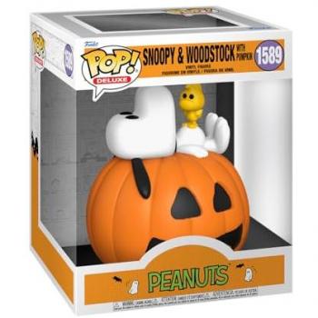 Deluxe Funko Pop! Snoopy & Woodstock with Pumpkin Figurine