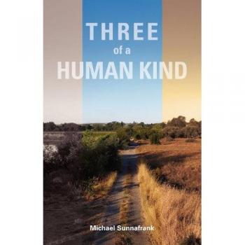 Tres de una especie humana - Edición en tapa blanda