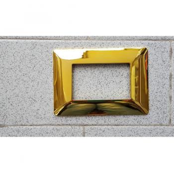 Placas ABS para Serie Matix Bticino Compatibles 3, 4 y 6 Módulos Color Oro Lucido - 4 Foros