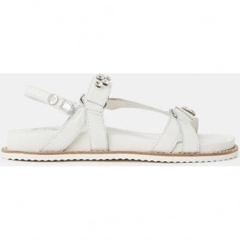 Sandalias de niña en piel de color blanco