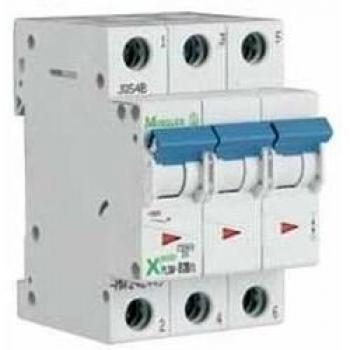 Interruptor automático Eaton 3P, 63A, Curva Tipo C, Poder de corte 10 kA, modelo 242480, xPole, Montaje en Carril DIN