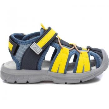 XTI KIDS mod. 150302 Sandalia para niño en textil, color jeans, diseño cómodo y moderno, ideal para uso diario, suela antideslizante y cierre ajustable