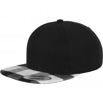Flexfit Checked Flannel Peak Snapback Cap for Men, Black and White