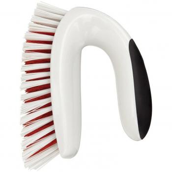 OXO Good Grips Cepillo de limpieza multiusos, para alfombras, baldosas y suelos, color blanco
