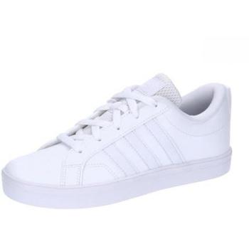 Zapatillas adidas VS Pace 2.0 K infantiles color blanco, modelo de skateboarding, talla 33