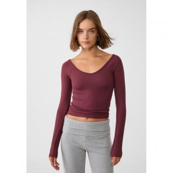 Ribbed Burgundy V-neck T-shirt - Size M