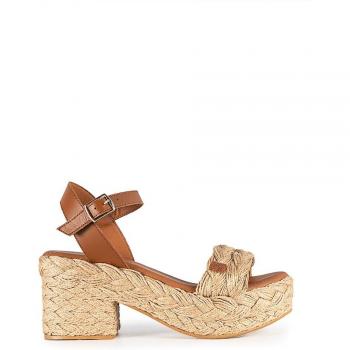 Cuñas de Tacón Abaka de Cuero - Sandalias elegantes y cómodas con cierre de hebilla