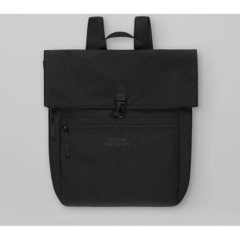Mochila Loreak Mendian con abertura de cremallera en negro