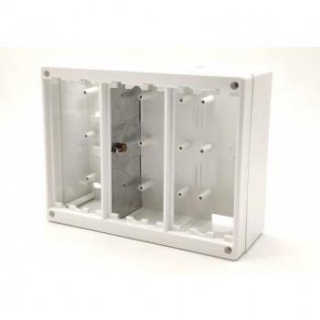 Caja Superficie para 3 Módulos