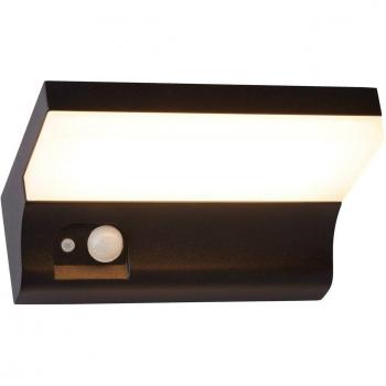 Aplique de exterior LED Searchlight 67417BK con sensor de movimiento PIR, color negro