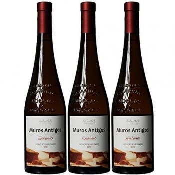 2018 Muros Antigos Alvarinho white
