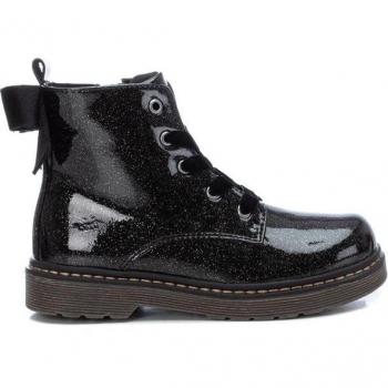 Botines Xti Kids 150213 - Negro con Acabado Brillante y Detalle de Cierre de Cremallera