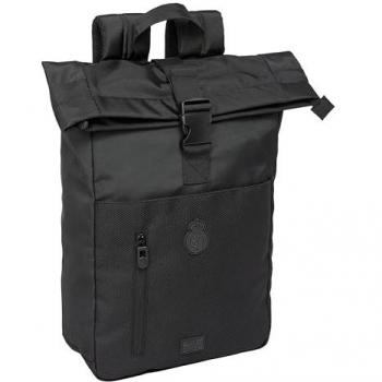 Safta Mochila Escolar con Solapa para Portátil de 15.6 Real Madrid Premium, dimensiones 28x42x13 cm, color negro, incluye puerto USB, cómoda y versátil, ideal para diferentes edades, calidad y resistencia