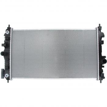 Radiador de refrigeración del motor NISSENS 630717 - Radiador de alta calidad, diseño optimizado para un mejor flujo de aire, fabricado con materiales duraderos, compatible con múltiples modelos de vehículos, fácil instalación y rendimiento eficient