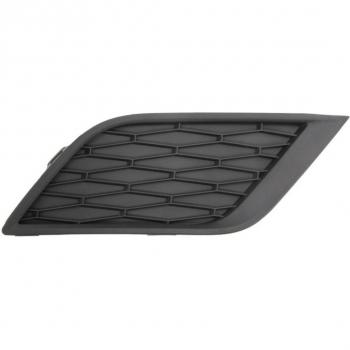 Pieza de parachoques delantera BLIC 6502-07-6621912PP con rejilla integrada, fabricada en plástico de alta calidad, diseñada para vehículos específicos, fácil instalación y ajuste perfecto