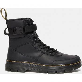 Botas Dr. Martens de hombre en negro con correa, detalle de pespuntes y tirador trasero, modelo M Combs Tech Leather