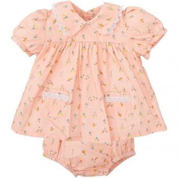 Conjunto Jesusito estampado para bebé niña