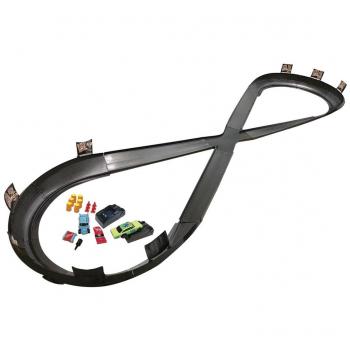 Circuito Infinito 8 de Coches Chocadores Crash Racers