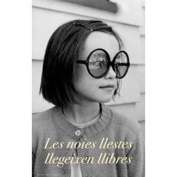 CARTELL LES NOIES LLESTES LLEGEIXEN LLIBRES