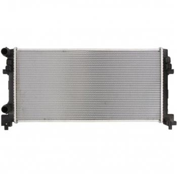 Radiador de refrigeración del motor NISSENS 64106 con características de alta eficiencia, diseño específico para vehículos, construcción robusta y resistencia a la corrosión