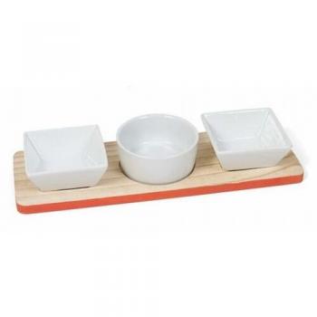 Tabla de madera con 3 salseras y medidas 30 x 10 cm