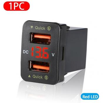 Cargador Rápido QC3.0 de 18W para Teléfono Toyota con Doble USB y Toma de Audio