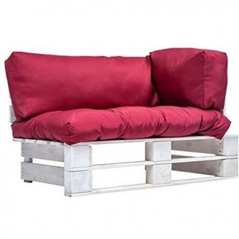 Sofá de jardín en palet con almohadas rojas en madera de pino
