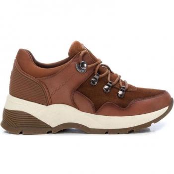 Carmela 131067 - Zapatillas Deportivas para Mujer de Piel Color Camel con Cierre de Cordón