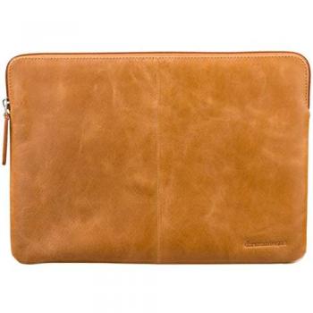 Funda de Piel Skagen Pro para MacBook Pro y Air (15 y 14) - Hecha a Mano, Piel de Grano Completo, Color Marrón