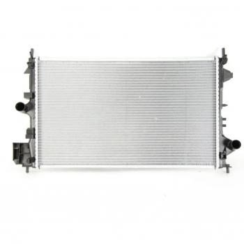 Radiador de refrigeración del motor NISSENS 63123 - Radiador de alta calidad, fabricado con materiales duraderos, diseñado específicamente para vehículos, eficiente en la disipación del calor, fácil instalación, compatible con múltiples modelos de
