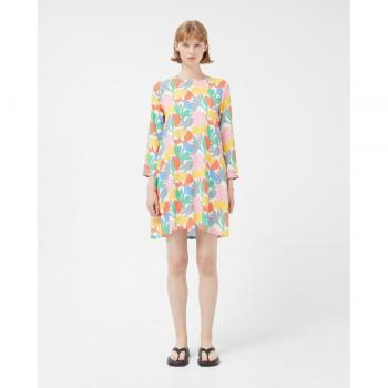 Vestido Corto con Estampado Floral de Compañía Fantástica