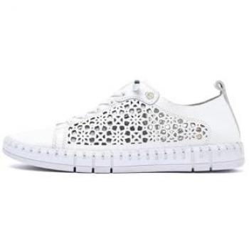 Deportivo confort Yokono para mujer Flow 002 color blanco, zapatos de cordones de mujer de piel, sneakers Yokono Flow 002 Blanco