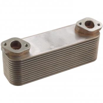 Enfriador de aceite FEBI BILSTEIN 21051 con características de alta eficiencia en la refrigeración del aceite del motor, diseño optimizado para un flujo adecuado, resistente a altas temperaturas y presiones, fabricado con materiales de calidad