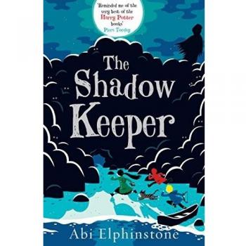Libro The Shadow Keeper - Novela de fantasía, tapa blanda, 320 páginas, autor: A.M. Gaughen, ambientada en un mundo mágico con elementos de aventura y romance, dirigida a jóvenes adultos