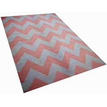 Alfombra Rectangular de Poliéster Rosa y Blanco con Patrón Chevron 140 x 200 cm Konarli