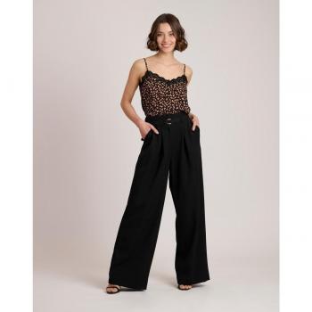 Pantalón ancho de mujer con hebilla