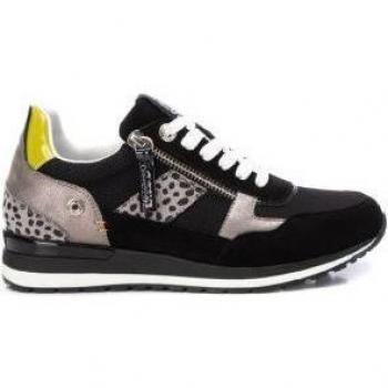 Refresh Women's Casual Sneakers 17150205 - Comfortable and Versatile Footwear with Zipper - Black