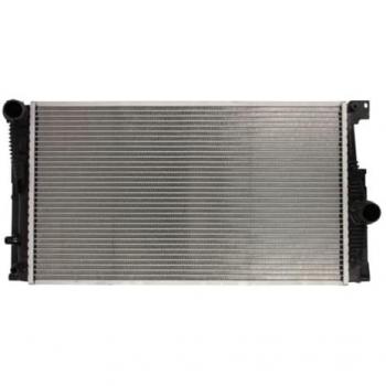Radiador de refrigeración del motor THERMOTEC D7B045TT