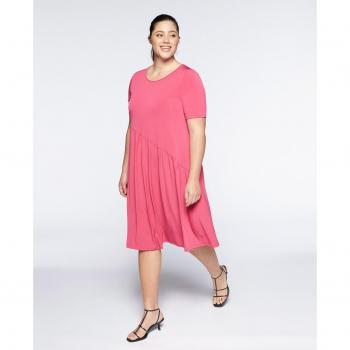Vestido en tejido de punto con escote redondo