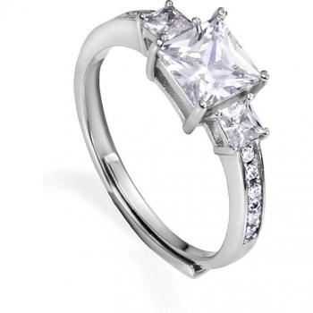 Anillo Viceroy 15113A013-30 tres circonitas mujer